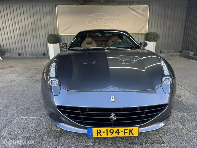 Ferrari California 3.9 T HELE 2016 Benzine 14