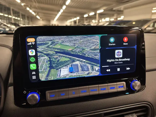 Hyundai Kona EV Comfort 64 kWh 2020 Elektrisch 37