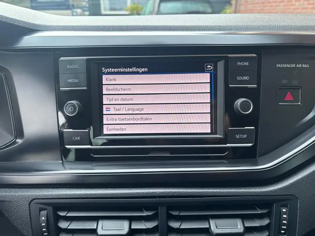 Volkswagen Polo 1.0 MPI Comfortline 2019 Benzine 30