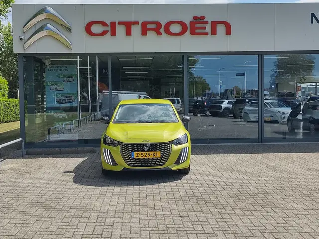 Peugeot 208 2
