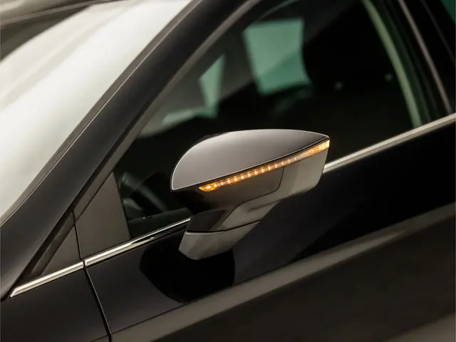 SEAT Leon ST 1.4 TSI Sport 2014 Benzine 28