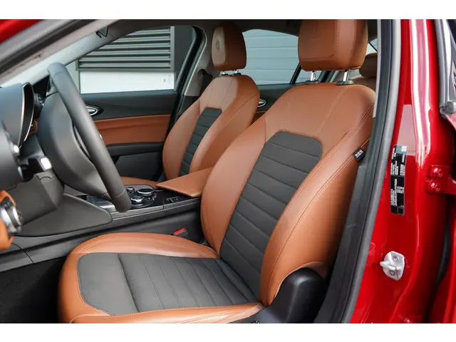 Alfa Romeo Giulia 2.0T Super 2018 Benzine 22