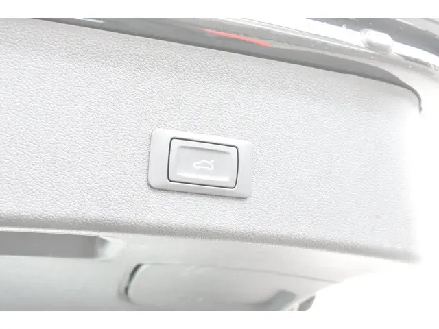 Audi A4 Avant 1.8 TFSI Pro Line S 2014 Benzine 12