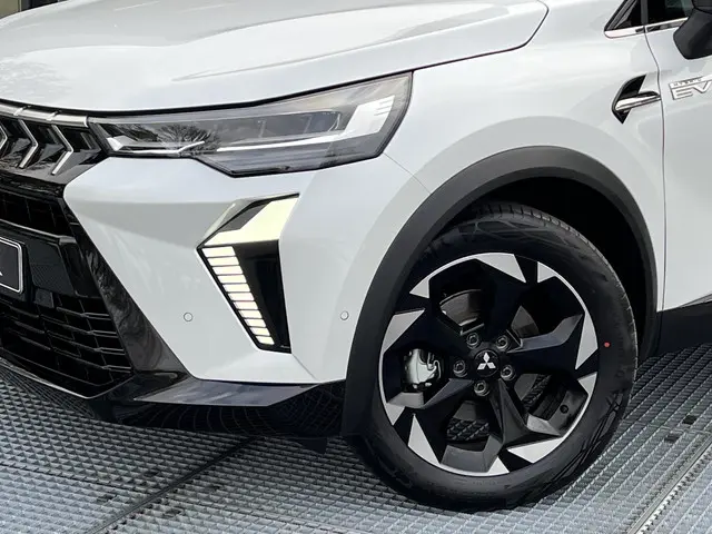 Mitsubishi ASX 1.8 HEV AT Instyle 2025 Hybride Benzine 30