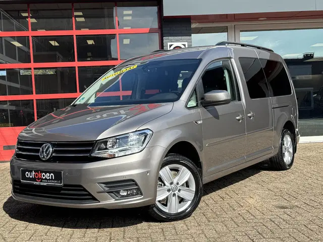 Volkswagen Caddy 1.4 TSI Trendline 7p 2019 Benzine 2