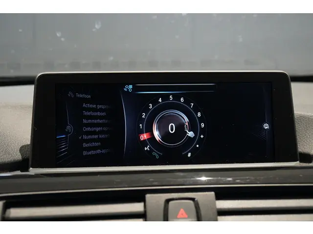 BMW 3 Serie Touring 316i High Executive 2014 Benzine 23