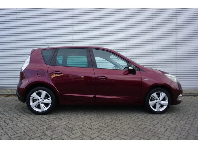 Renault Scénic 1.4 TCe Bose 2013 Benzine 5