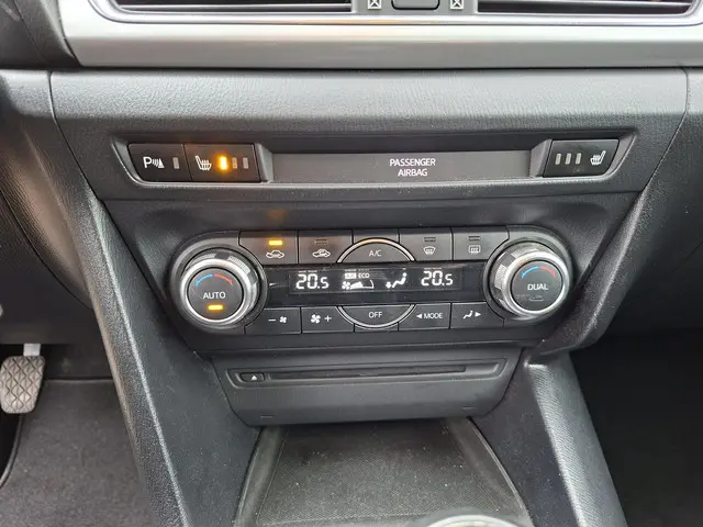 Mazda 3 2.0 GT-M 2016 Benzine 12