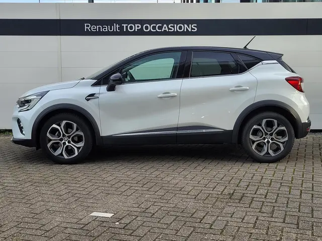Renault Captur 1.3 TCe 140 Intens 2022 Benzine 16