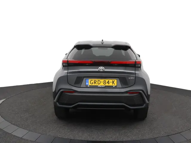Toyota C-HR 1.8 Hybrid 140 Dynamic 2024 Hybride Benzine 48