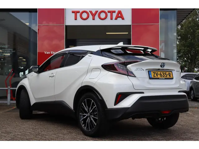 Toyota C-HR 1.8 Hybrid Executive 2019 Hybride Benzine 9