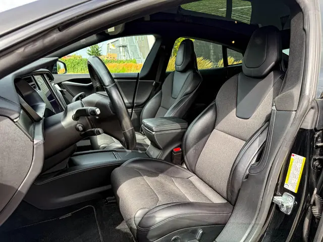 Tesla Model S 75D 2018 Elektrisch 20