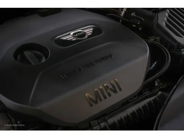 MINI Cooper Mini 1.5 JCW 2017 Benzine 48