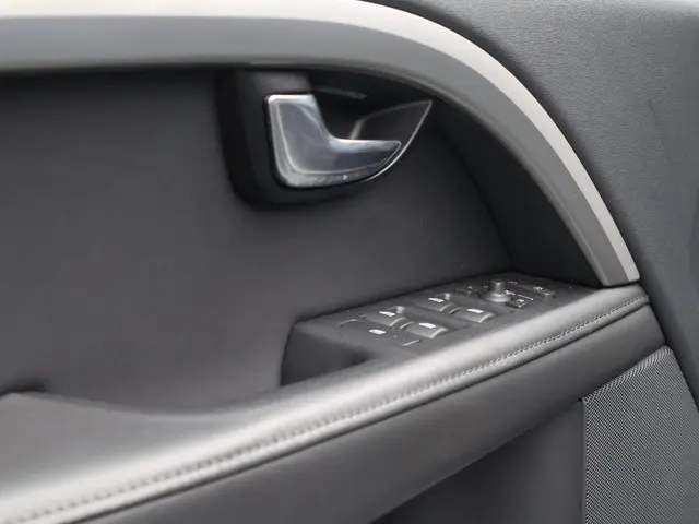 Volvo V70 T4 Nordic+ 2014 Benzine 22