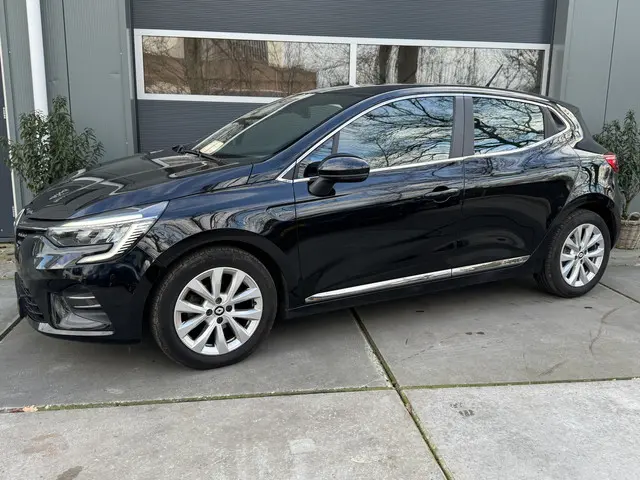 Renault Clio 1.0 TCe 92pk Intens 2022 Benzine 2