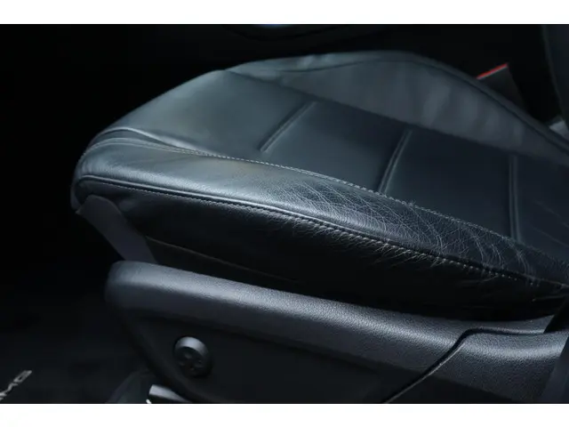 Mercedes-Benz GLE 350 e 4MATIC 2022 Hybride Benzine 12