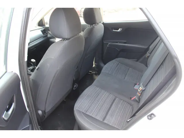 Kia Stonic 1.0 T-GDi Dynamic Line 2020 Benzine 11