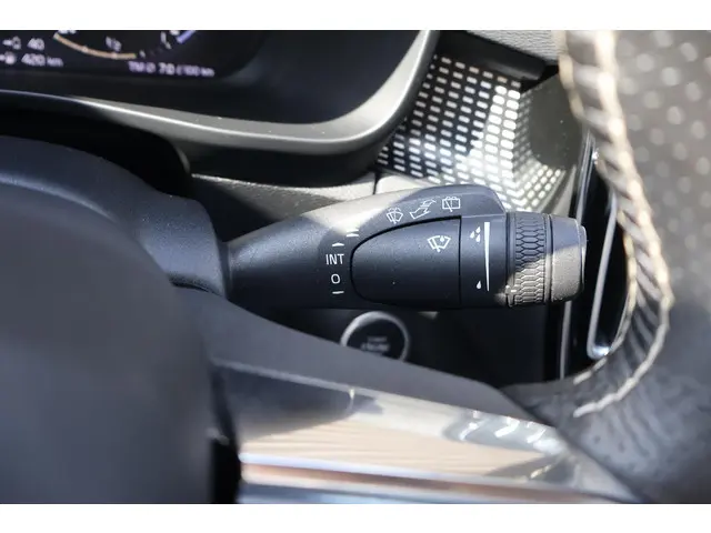 Volvo XC40 1.5 T5 Recharge R-Design 2020 Hybride Benzine 25