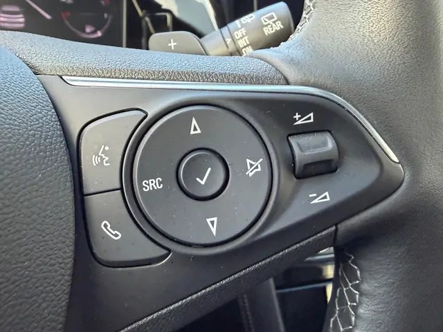 Opel Grandland 1.2 Turbo GS Line 2023 Benzine 24