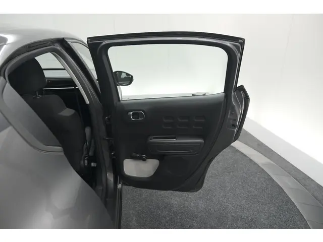 Citroën C3 PureTech 82 You 2022 Benzine 49