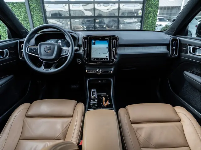 Volvo XC40 1.5 T3 Inscription 2022 Benzine 18