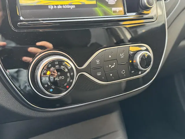 Renault Captur TCe 150 EDC Intens 2019 Benzine 22