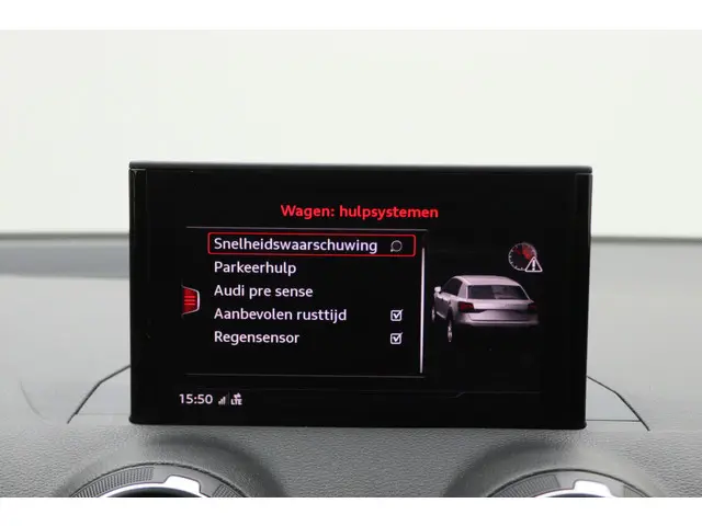 Audi Q2 30 TFSI S Edition 2020 Benzine 44