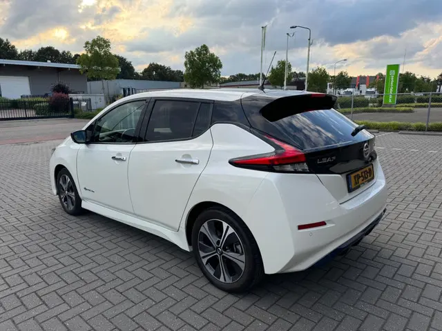 Nissan Leaf Tekna 40 kWh 2019 Elektrisch 7