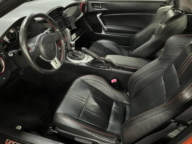 Toyota GT86 2.0 D-4S NL-auto 91.000 km 2012 Benzine 14