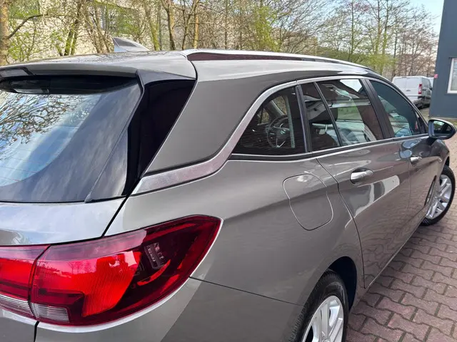 Opel Astra Sports Tourer 1.0 Online Edition 2017 Benzine 9