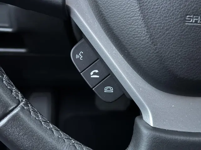 Suzuki S-Cross SX4 1.6 Exclusive 2015 Benzine 33