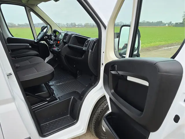Peugeot Boxer 2.2 BlueHDi L2 H2 3.5T 2023 Diesel 10