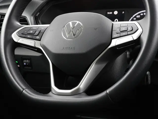 Volkswagen T-Cross 1.0 TSI 110pk DSG Style 2023 Benzine 22