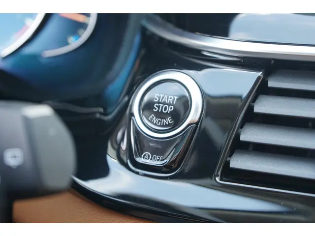 BMW 5 Serie Touring 530i xDrive Executive 2017 Benzine 41