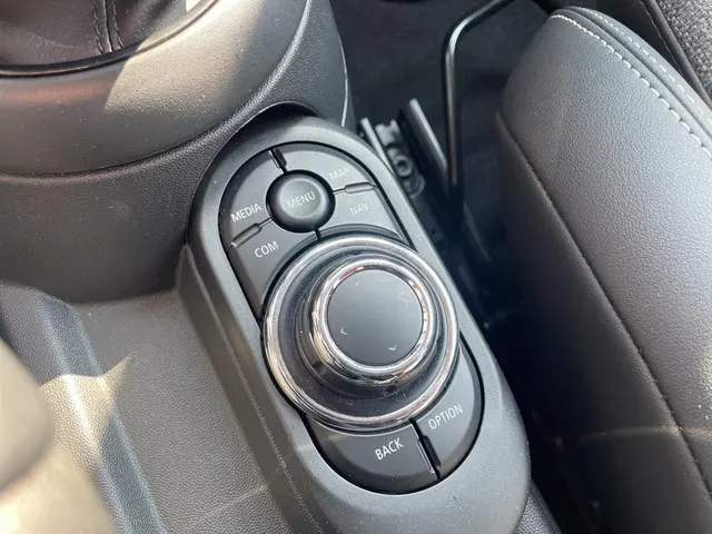 MINI Cooper Mini 1.5 One 2021 Benzine 22