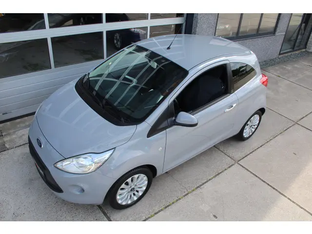 Ford Ka 1.2 Titanium X Pack / Chrome Pack 2015 Benzine 3