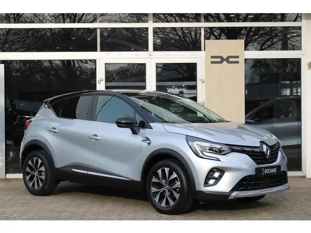 Renault Captur 1.0 TCe 90 techno 2023 Benzine 3