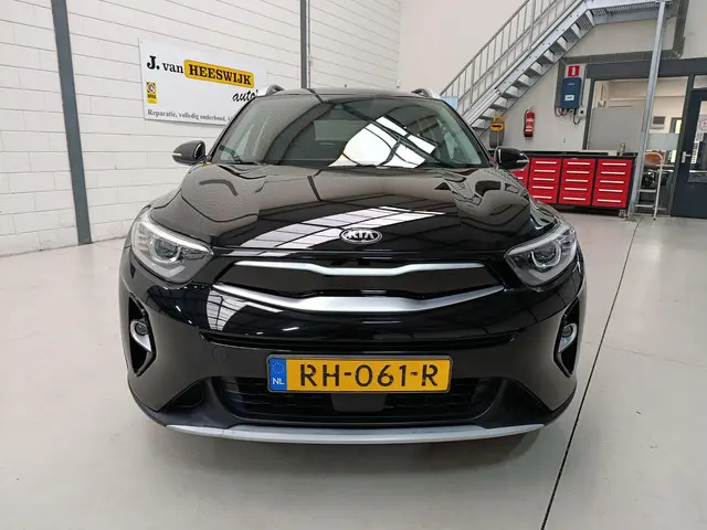 Kia Stonic 1.0 T-GDi DynamicLine 2017 Benzine 8