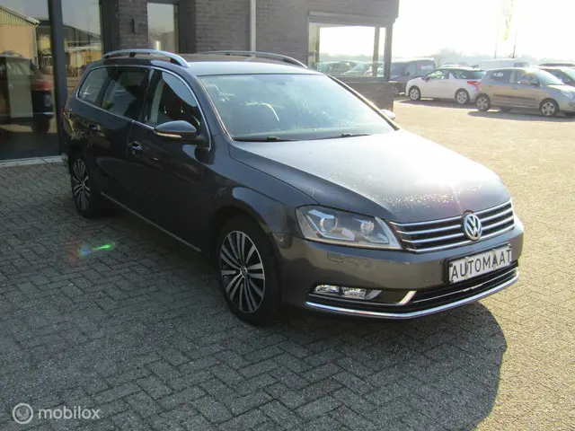 Volkswagen Passat Variant 1.8 TSI Highline 2012 Benzine 7