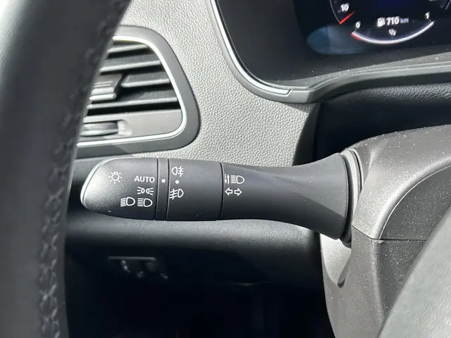 Renault Mégane Estate 1.3 TCe 140 Techno 2024 Benzine 31