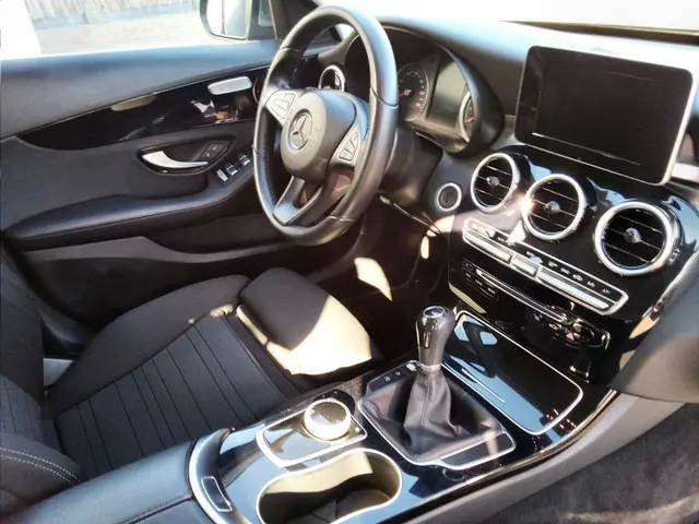 Mercedes-Benz C-Klasse 180 station 2016 Benzine 11