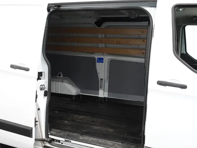 Ford Transit Custom 300 2.0 TDCI L2H1 Trend 2023 Diesel 43