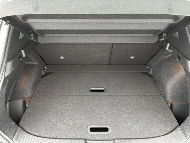 Nissan QASHQAI 1.3 MHEV N-Connecta 2022 Benzine 17