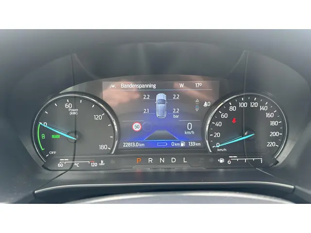 Ford Kuga 2.5 PHEV Titanium 2021 Hybride Benzine 15