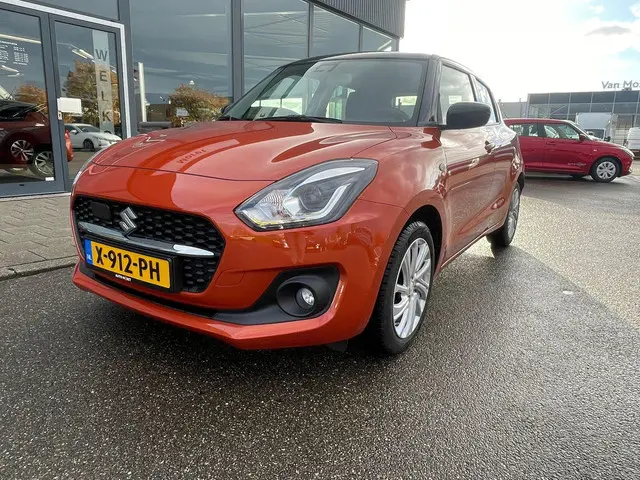 Suzuki Swift 1.2 Select Smart Hybrid 2024 Benzine 5