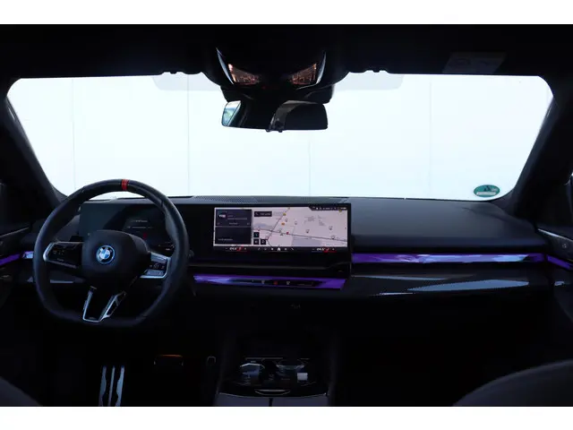 BMW i5 M60 xDrive 84 kWh 2024 Elektrisch 19