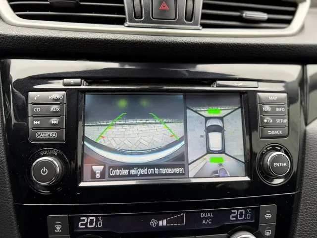 Nissan QASHQAI 1.2 Tekna Automaat 2015 Benzine 55
