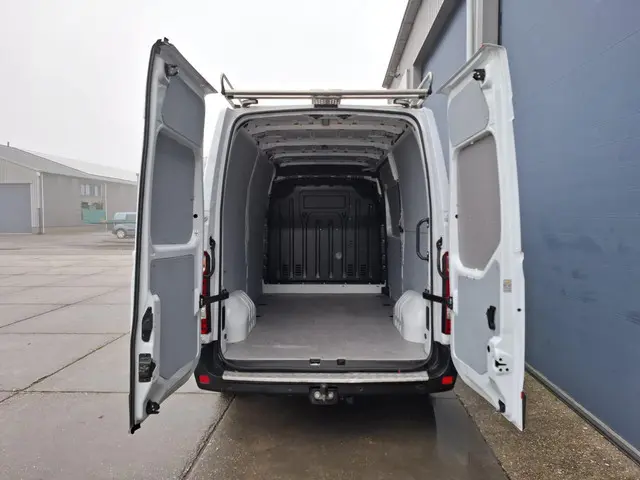 Opel Movano 2.3 Turbo L2H2 2020 Diesel 14