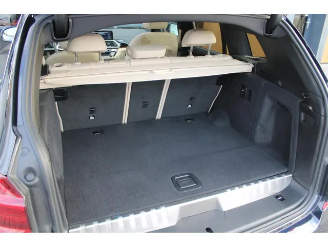 BMW X3 xDrive30e High Executive 2020 Hybride Benzine 34