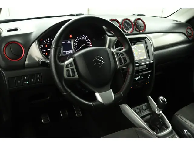 Suzuki Vitara 1.4 S 2017 Benzine 47